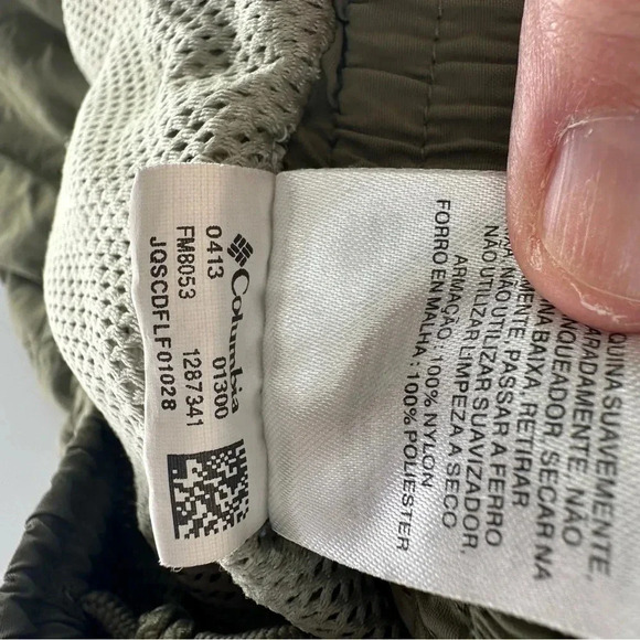 Columbia UPF 50 Aruba III quick dry zip off convertible pants sage color - Picture 13 of 13